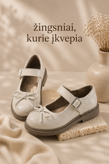 Clibee bateliai mergaitei.