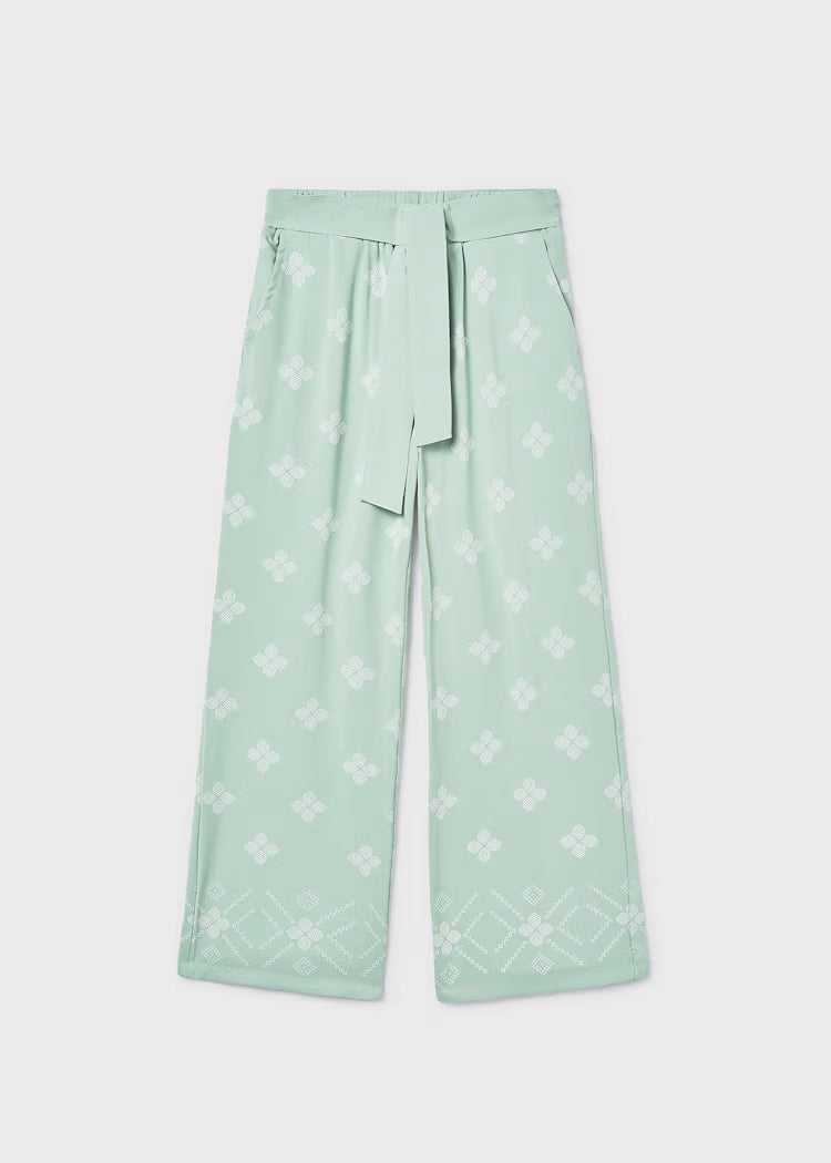 Plačios laisvalaikio kelnės mergaitėms.