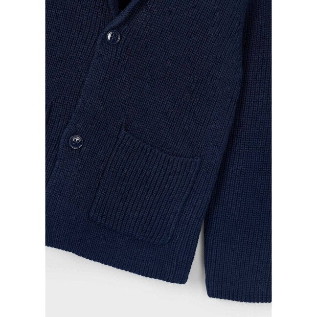 Švarkelio tipo megztinis berniukams.