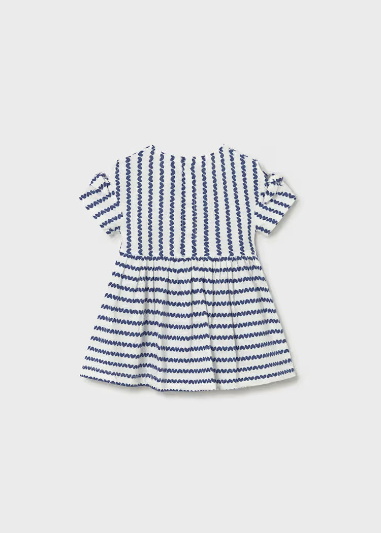 Mayoral suknelė su rankine.